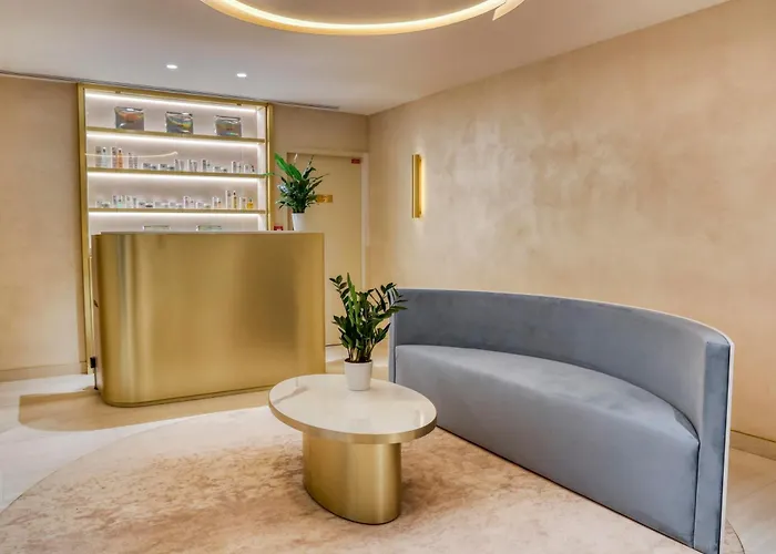 Maison Albar - Le Vendome 5*